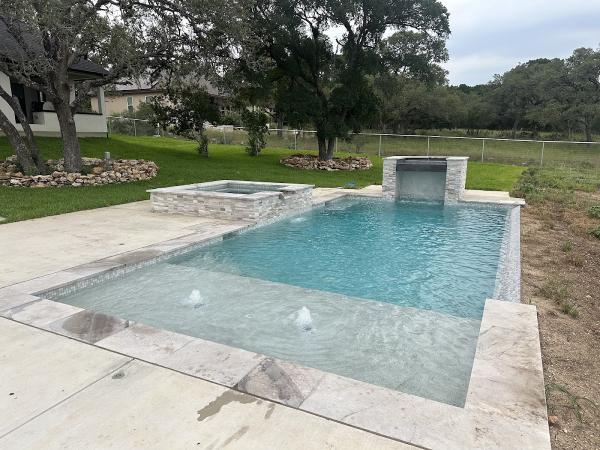 Maximum Pools and Spas LLC