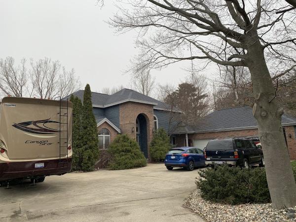 Maki Roofing Specialists