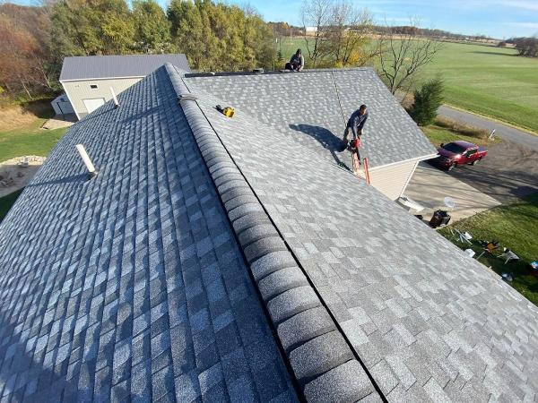 Veteran Roofing & Exteriors