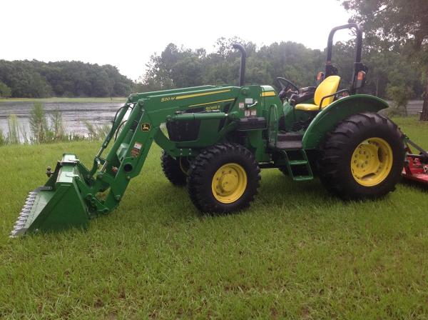 Broxton Tractor Services (Tractor Service & Bush Hogging)
