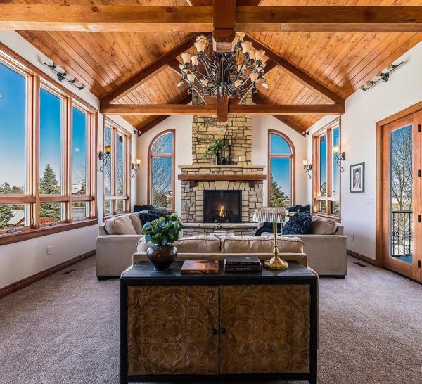 Peterson & Plum Home Staging