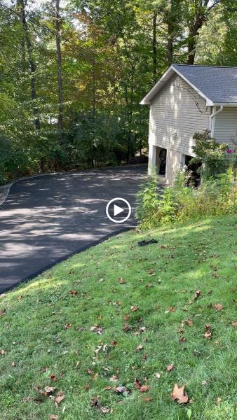Eller Paving & Sealcoating LLC