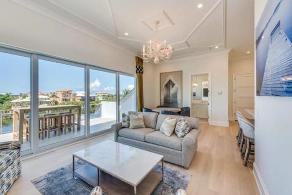Distinctive Development Group