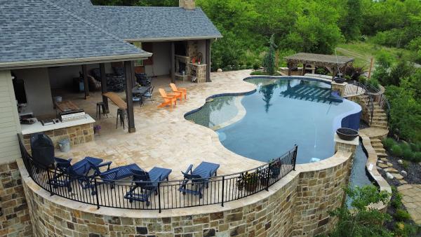 Pureblue Luxury Pools and Outdoor Living
