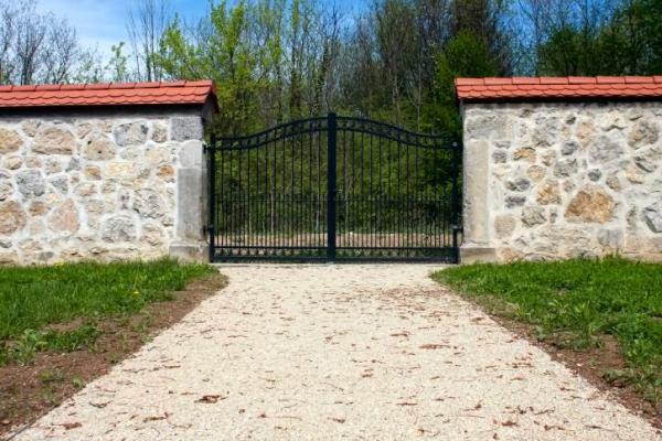 Starline Fence & Guard Rail
