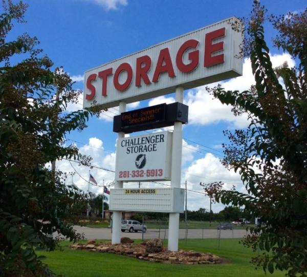 Challenger Storage