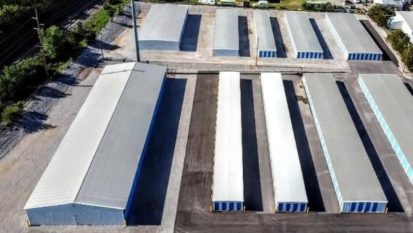 Pak & Stak Self Storage