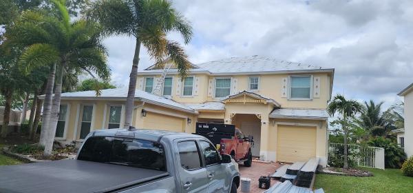 Mendieta Roofing Corp