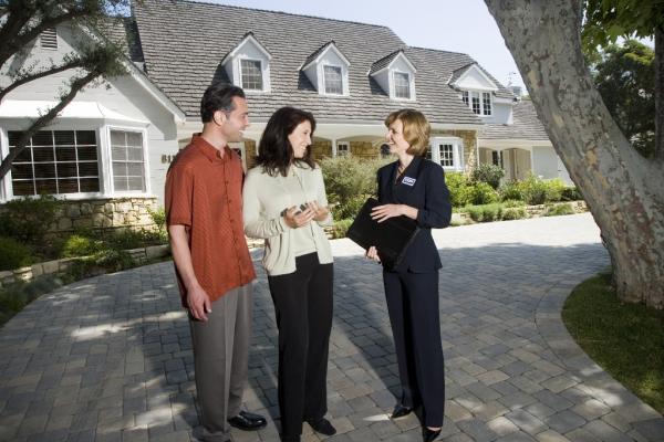 Soldbyjz Team at CBH Realty