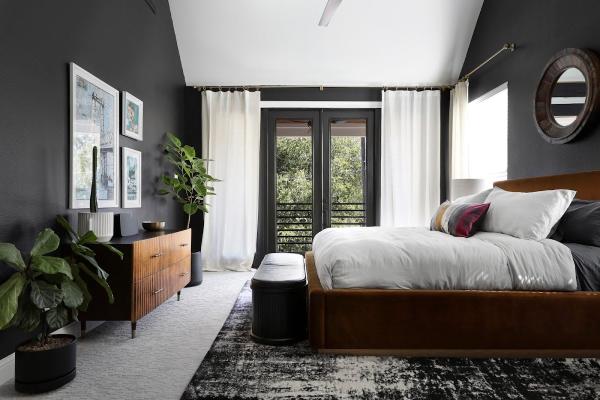 Design With Veronica Sanders