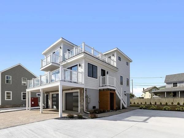 Williams & Stuart Real Estate