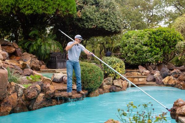 Southern Star Pool Repair and Service Company