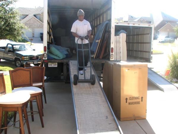 Same DAY Small Movers