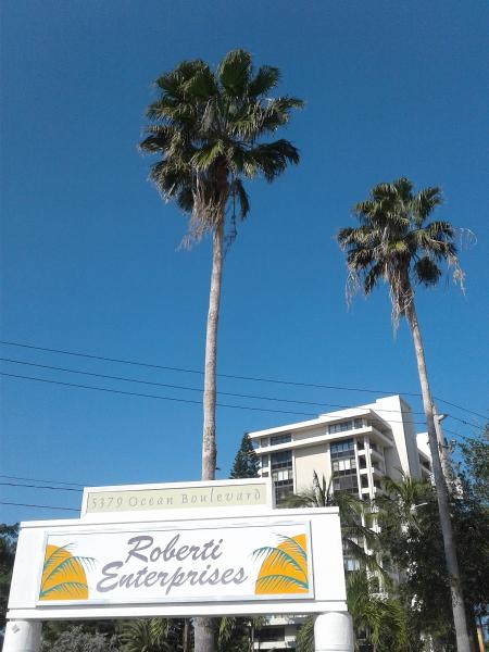 Roberti Enterprises