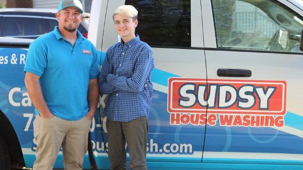 Sudsy House Washing