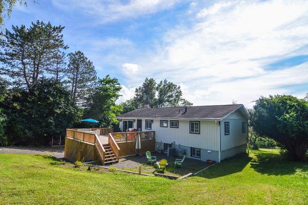 Kate Seaman Team at Warren Real Estate