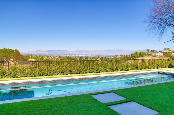 Clearflo Pools