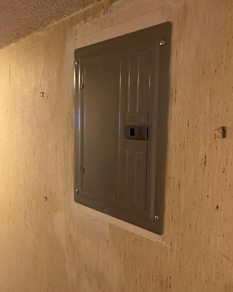 McKnight Electric LLC
