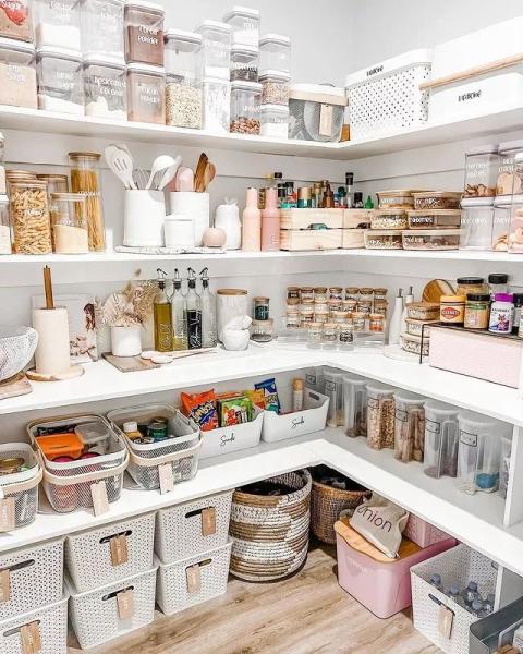 Organized by Breanna Lee LLC