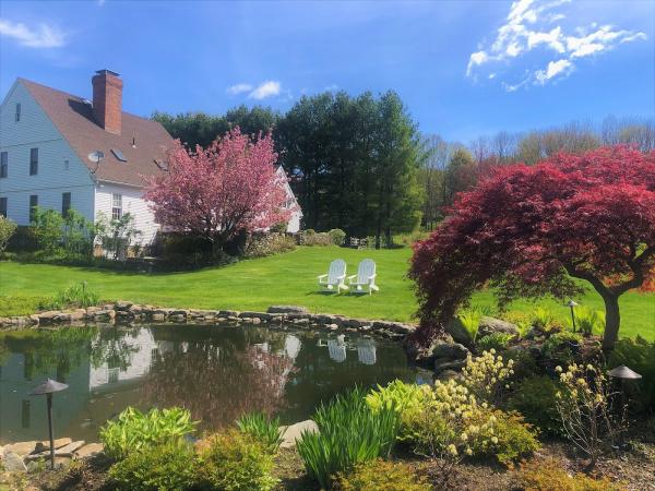 Yardscapes Landscape Professionals