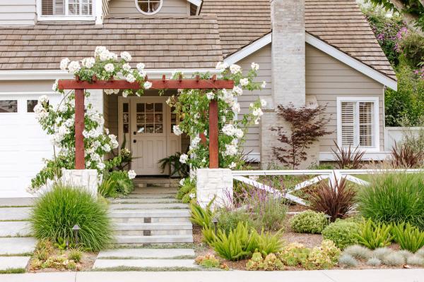 Living Gardens Landscape Design