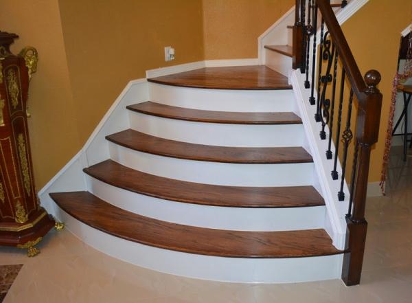 Luxury Floors & Stairs