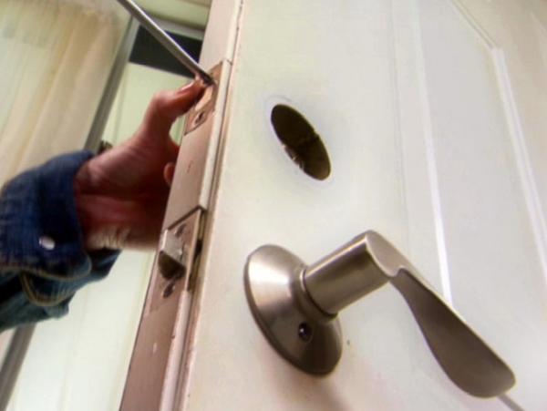 Lock and Roll Locksmith