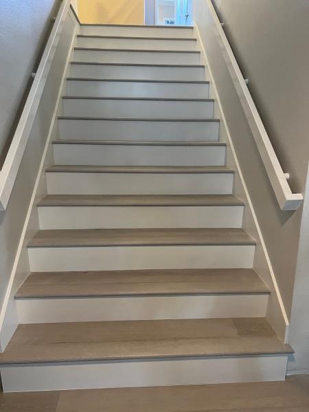 Floor Center