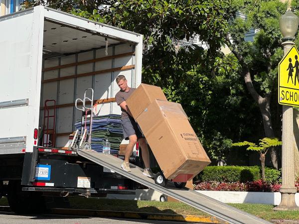 Loft Moving Inc.