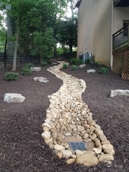 Everlast Lawns & Landscapes LLC