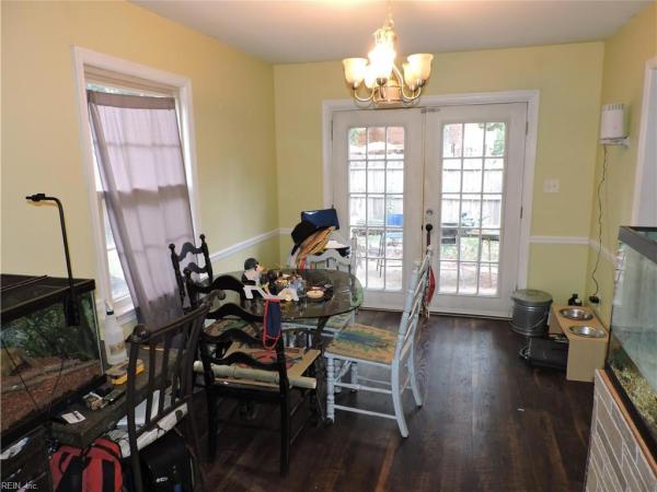 Re/Max Peninsula/ Eric S. Machuca
