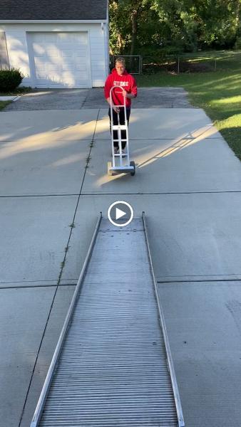 Mike the Mover