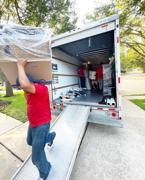 Expo Movers INC (Sugarland)