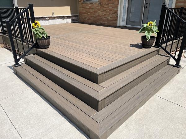 Casa Loma Fine Homes