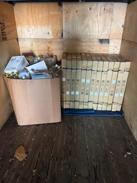 Dom's Moving & Hauling