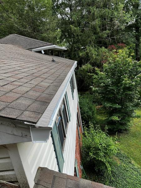 Blue Mountain Gutter Co