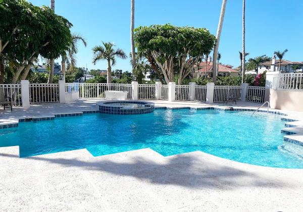 Christie's Luxury Pool Builders