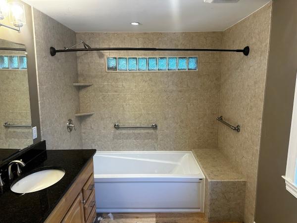 South Shore Dream Bath