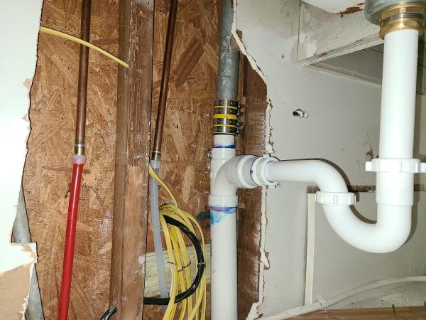 Lucky's Plumbing