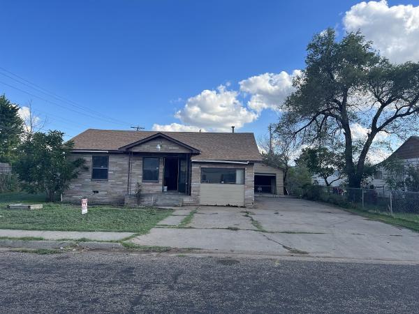 Jdub Buys Houses