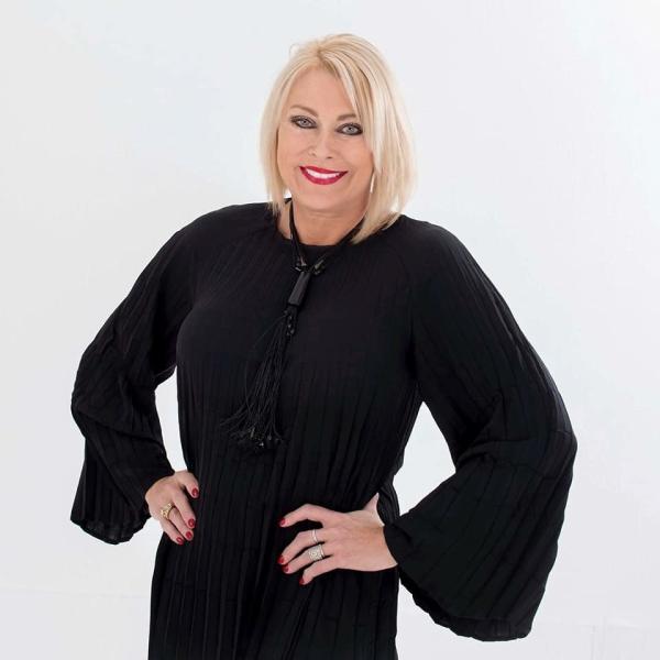 The Taryn Hebert Team