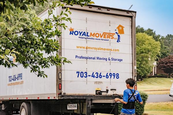 Royal Movers