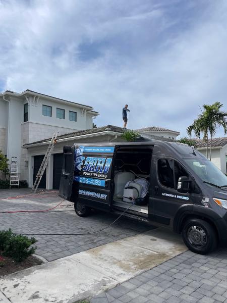 Blue Shield Power Washing