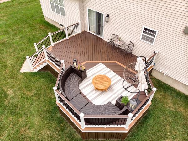 Grand Decks