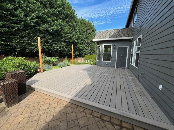 Grand Decks