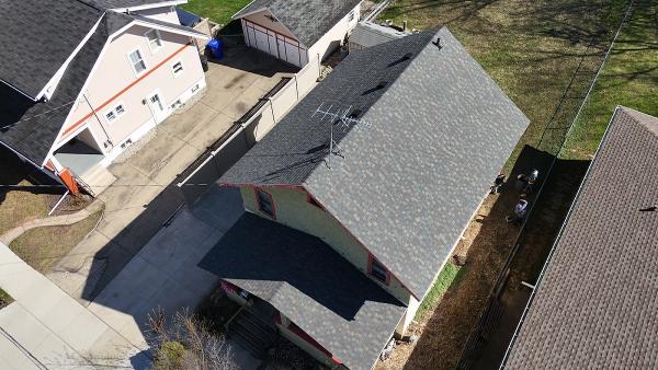 Advantage Exteriors