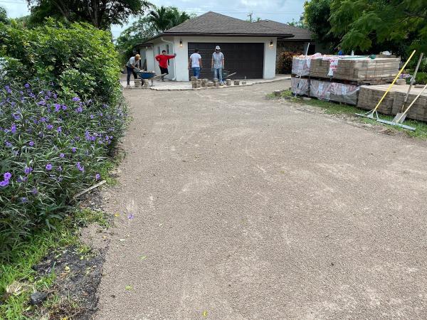 V&M Paverscape LLC