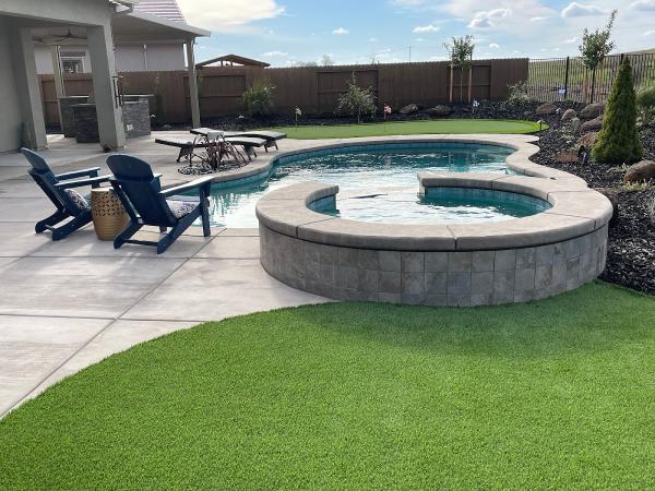 Greenland Pools & Landscape Inc