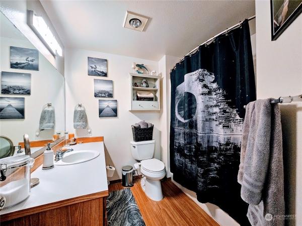 253 Realty