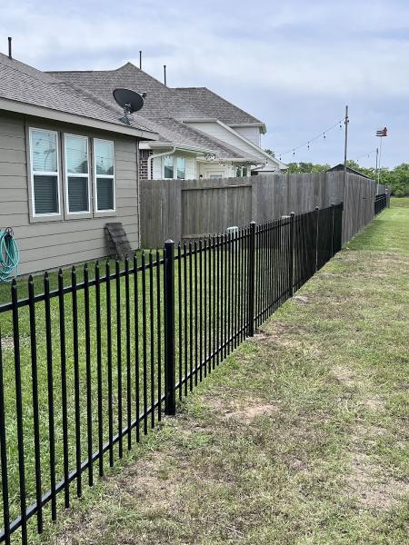 Texan Fence & Construction